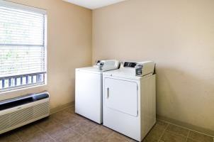 Hotel Comfort Suites Las Colinas Center