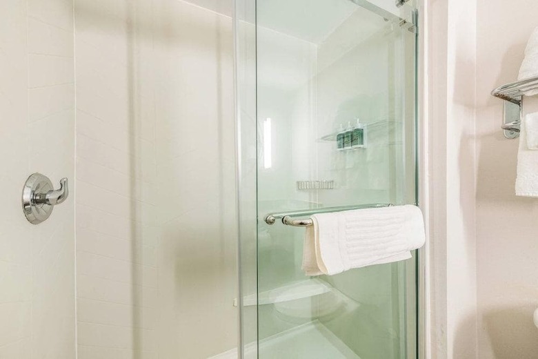 Hotel Comfort Suites Four Seasons