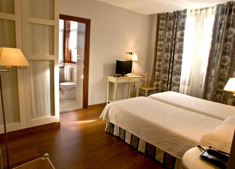 Indiana Boutique Hotel