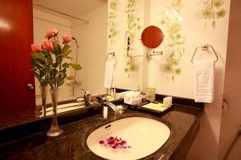 Hotel Flower Garden
