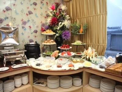 Flower Hotel