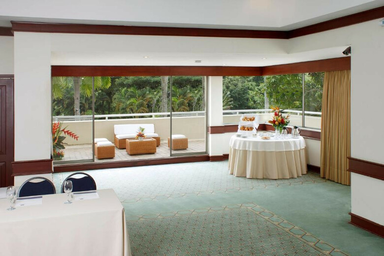 Hotel Estelar Altamira