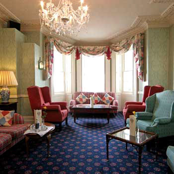 New House Country Hotel