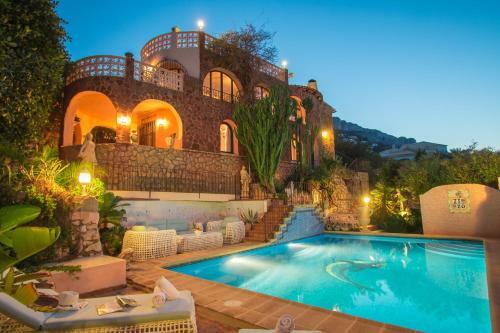 Abahana Villas Chill Out