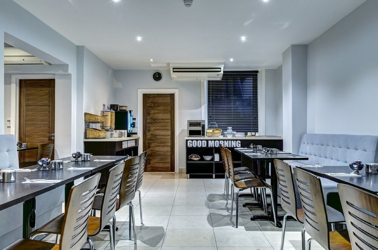 Hotel Trebovir (.)