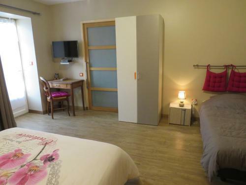 Hostal Chambres D'h�tes La Mare Aux Saules