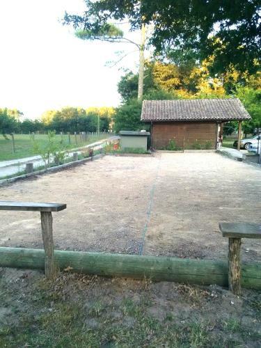Camping Familial Les Chalets D'uza