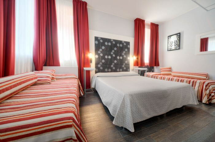 Hotel Aaron