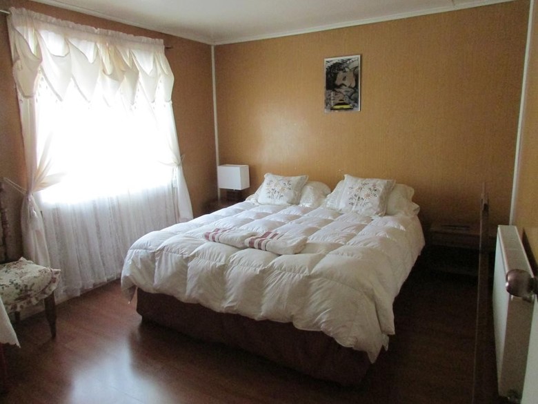 Hostal G�minis