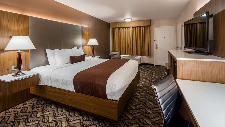Hotel Best Western Airport Plaza Inn