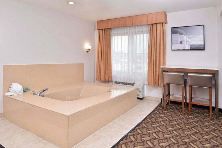Hotel Best Western Airport Plaza Inn
