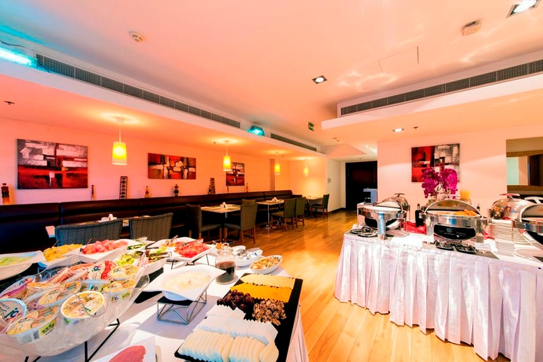 Nojoum Hotel Apartments