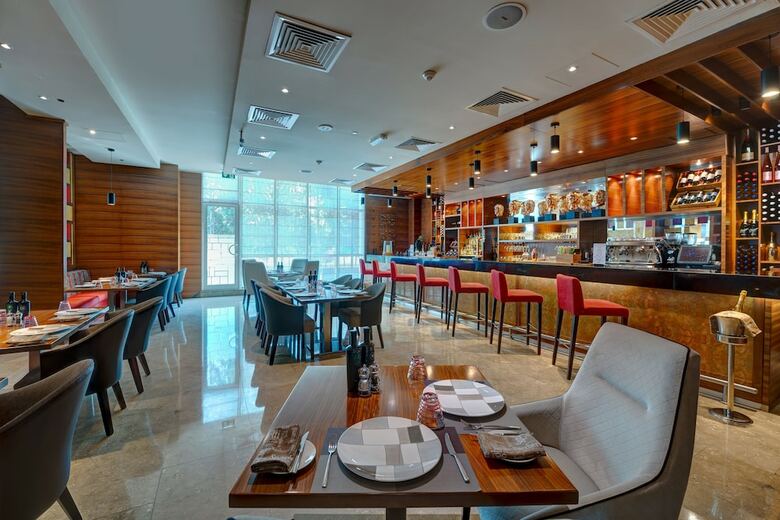 Hotel Media Rotana
