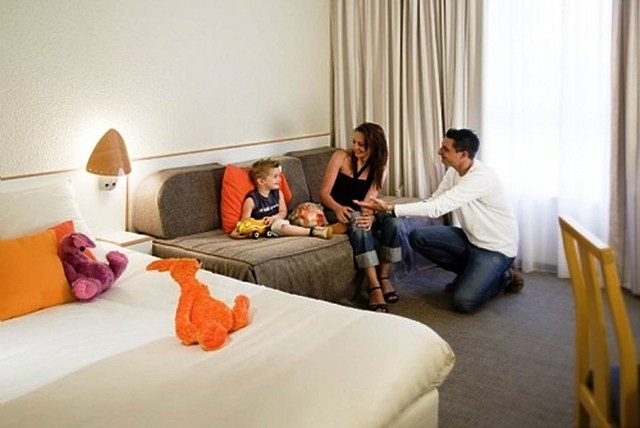 Hotel Novotel Barcelona Sant Joan Desp�
