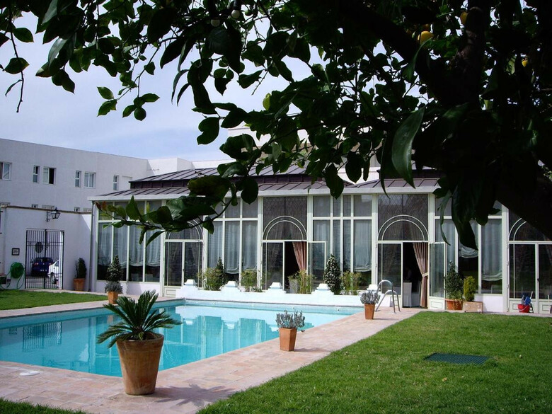 Hotel Oasis Cordoba