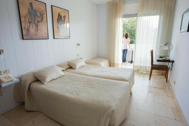 Hotel Oasis Cordoba