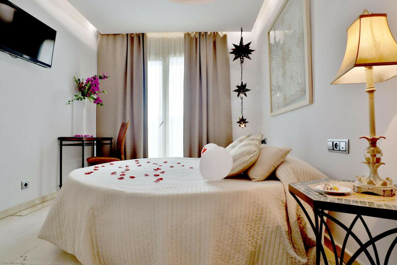 Hotel Oasis Cordoba