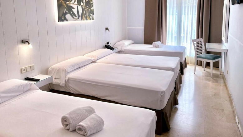 Hotel Oasis Cordoba