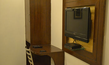 Residencia Hotel The Spot