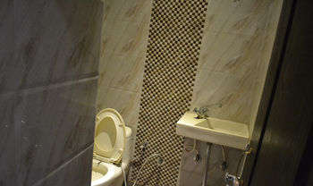 Residencia Hotel The Spot