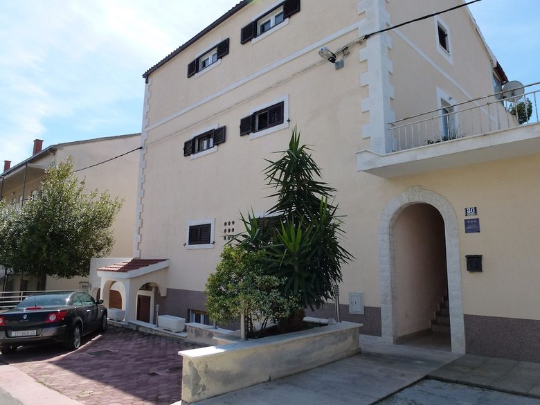 Matic Apartments