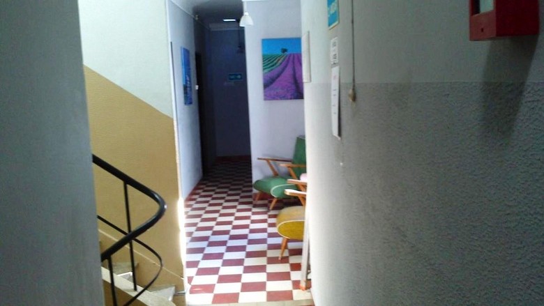 Hostal Caravela House