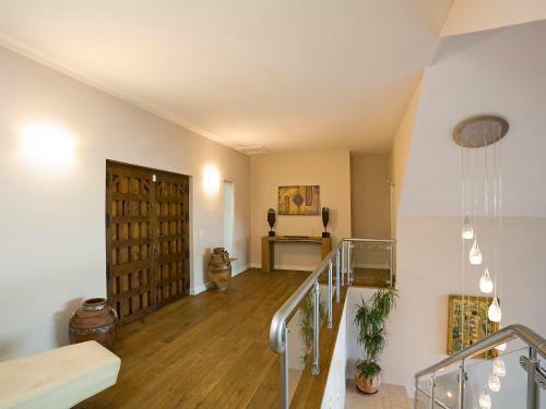 Villa Las Jacarandas