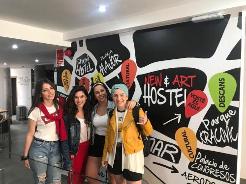 Hostal New Art Hostel
