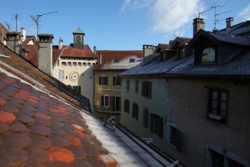 Old Town Apartment In Annecy