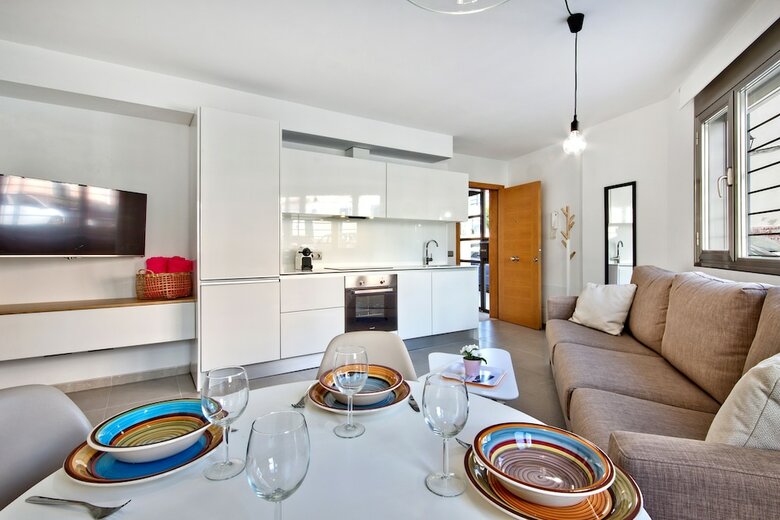 Poble Espanyol Apartments
