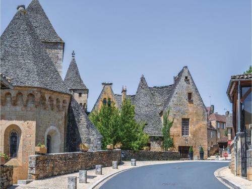 Two-bedroom Holiday Home In Auriac-du-perigord
