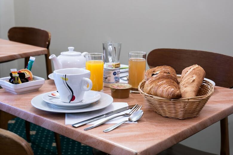 Hotel H�liot