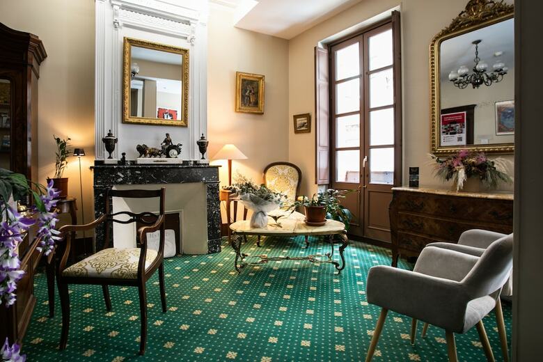 Hotel H�liot