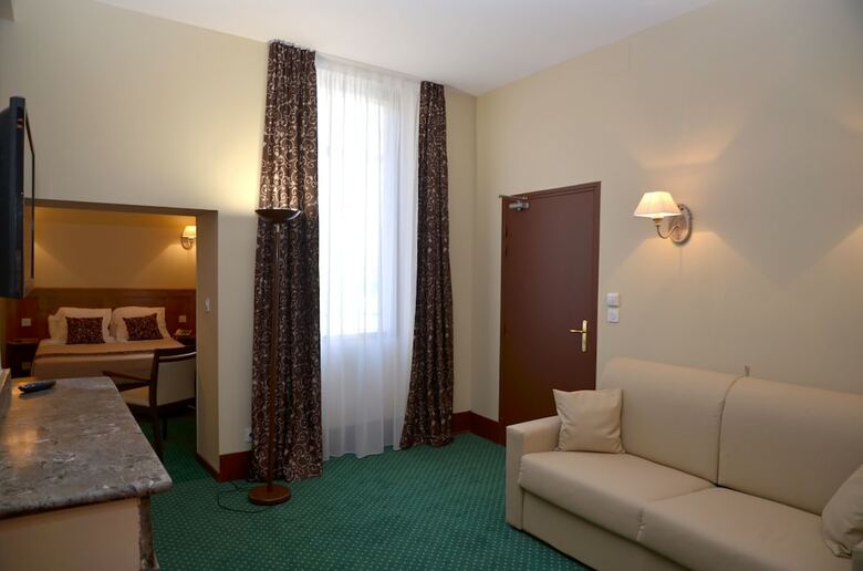 Hotel H�liot