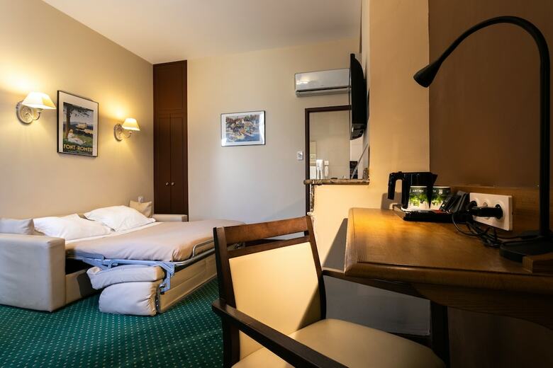 Hotel H�liot
