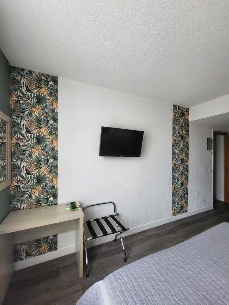 Hotel Parisien