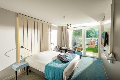 Hotel Op�ralia H�tel Les Pins