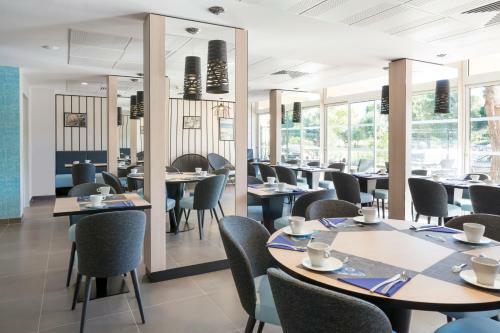 Hotel Op�ralia H�tel Les Pins