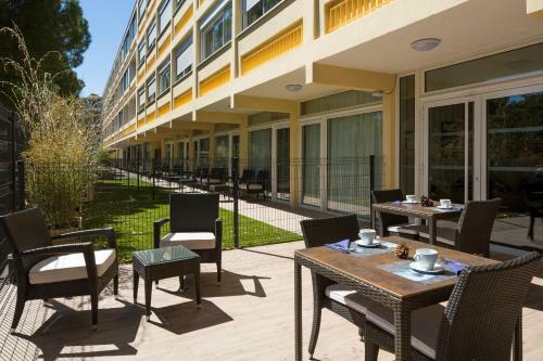 Hotel Op�ralia H�tel Les Pins