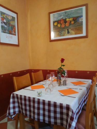 Hostal La Fonda Llobera