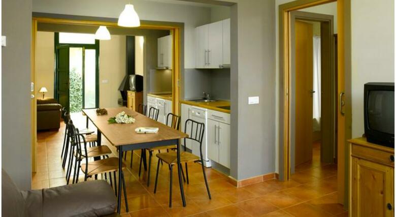 Hotel Rural Y Apartamentos Sercotel Villa Engracia
