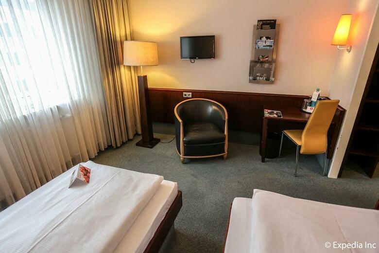 Sorat Hotel Ambassador