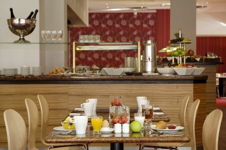 Sorat Hotel Ambassador
