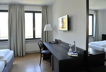 Hotel Tandem
