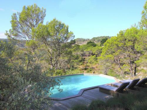 Holiday Home Maison Lei Roucas