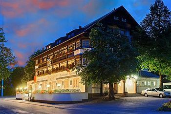 Hotel Alpenrose