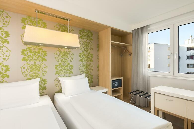 Hotel NH Berlin Potsdamer Platz