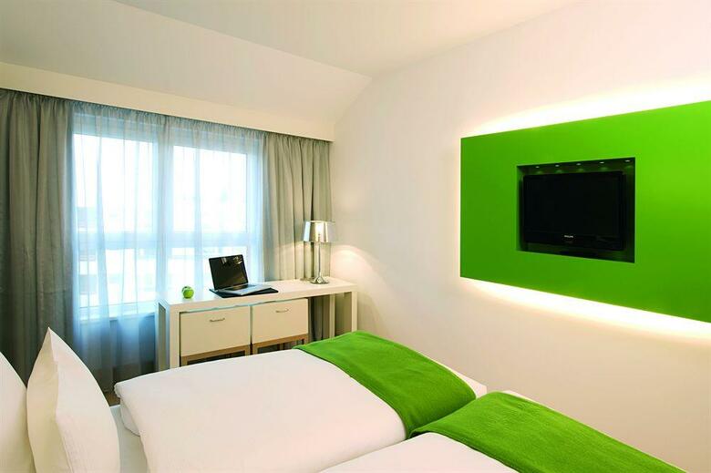 Hotel NH Berlin Potsdamer Platz