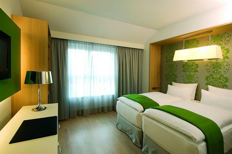 Hotel NH Berlin Potsdamer Platz
