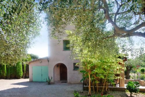 Holiday Home Chemin Du Pont Des Colles